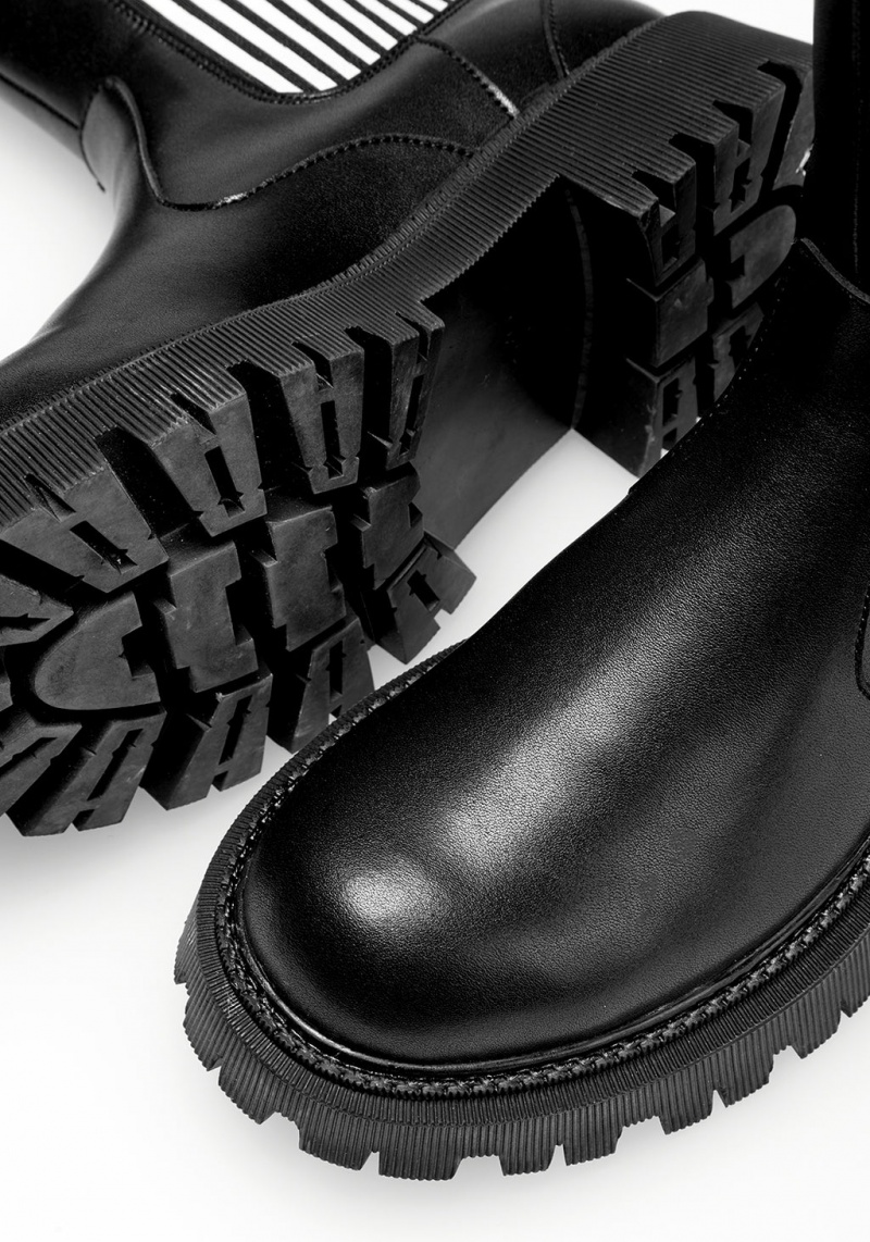 Disturbia Beetle Boots | BHL-20867638