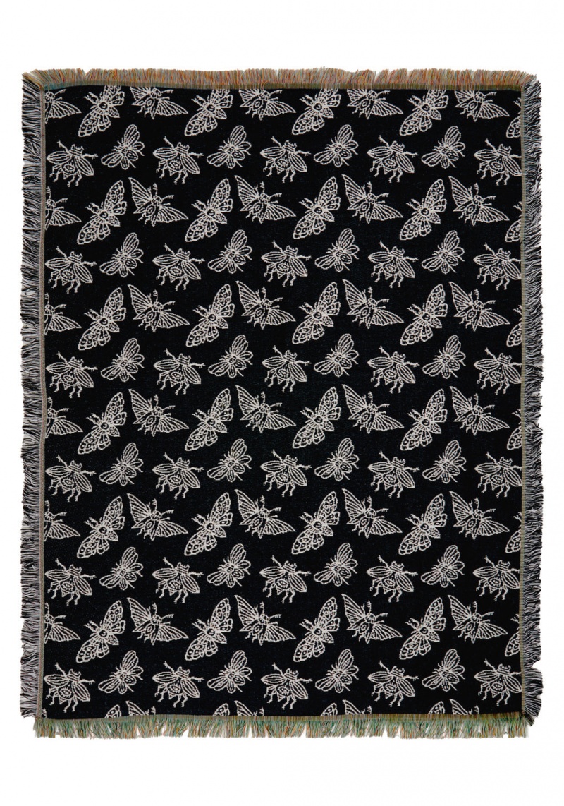 Disturbia Mortmoth Woven Blanket | CNF-95500150