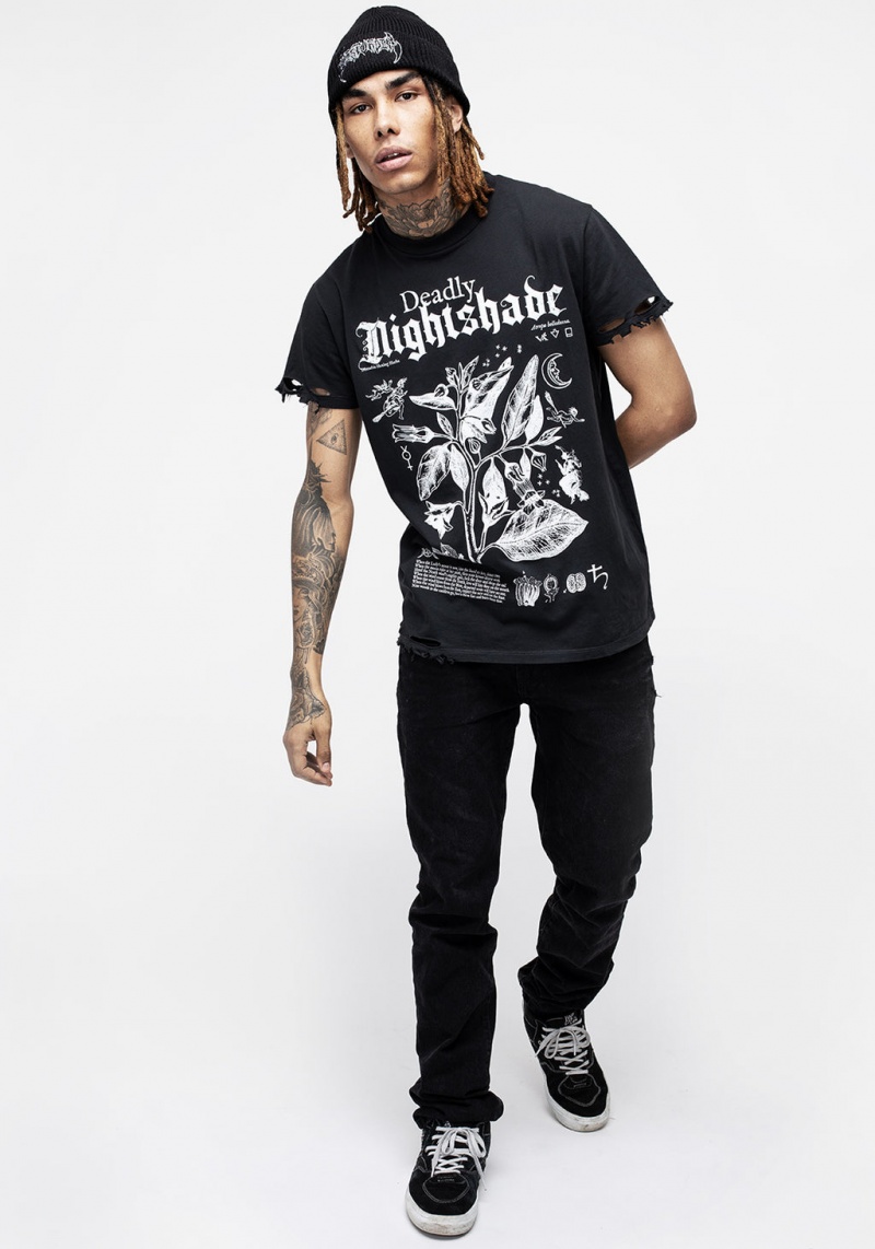 Disturbia Nightshade Distressed T-shirt | ENQ-02296381