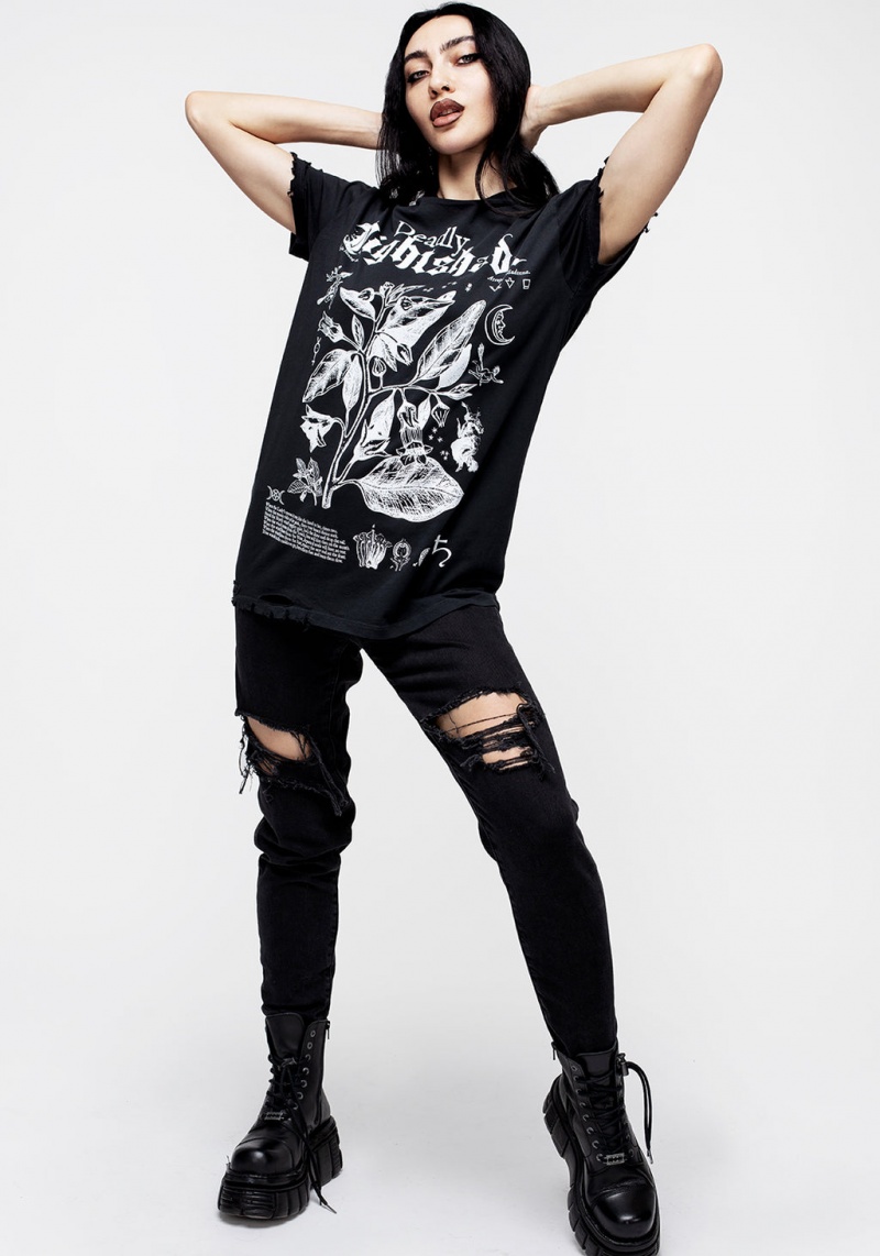 Disturbia Nightshade Distressed T-shirt | HRR-59272466