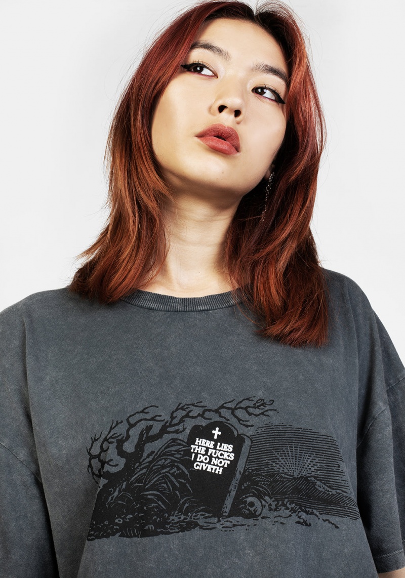 Disturbia Here Lies Grey Acid Wash Oversized Tee | GXK-95269810