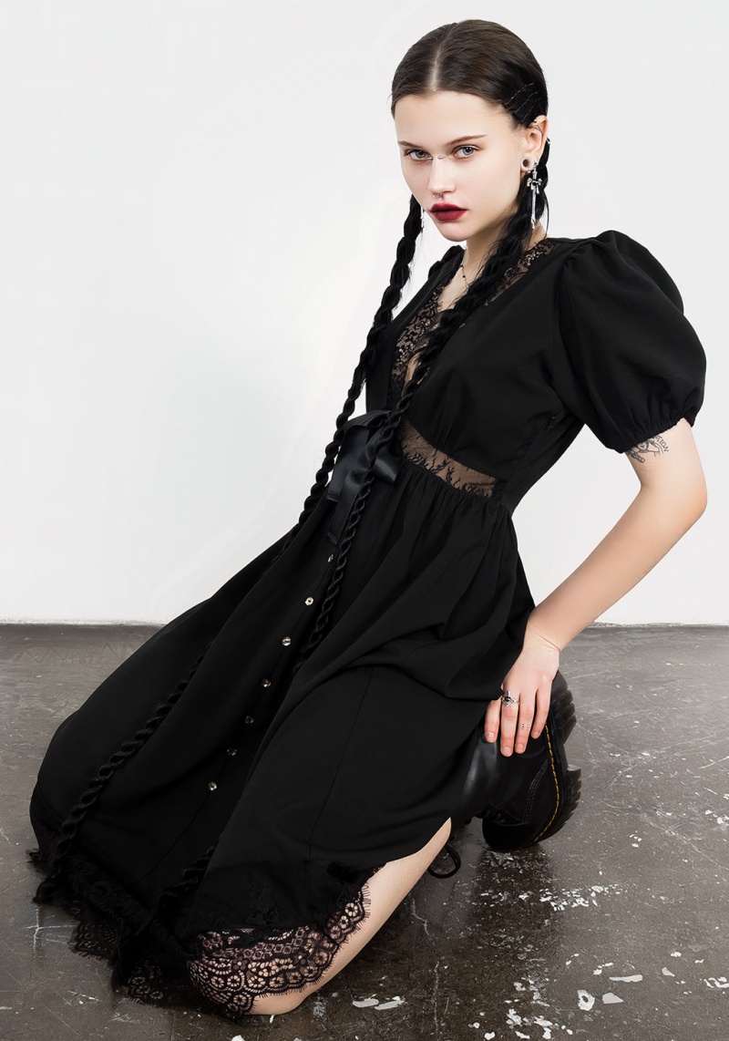 Disturbia Mortuary Dentelle Button Up Midi Robe | NZQ-73562415