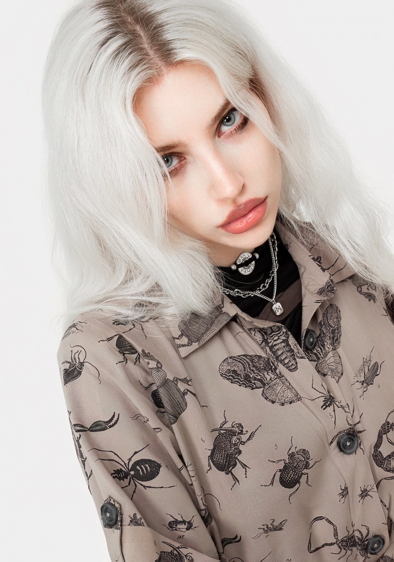 Disturbia Parasite Bugs Print Mini Corta Sleeve Shirt Robe - Taupe | OCA-29988505