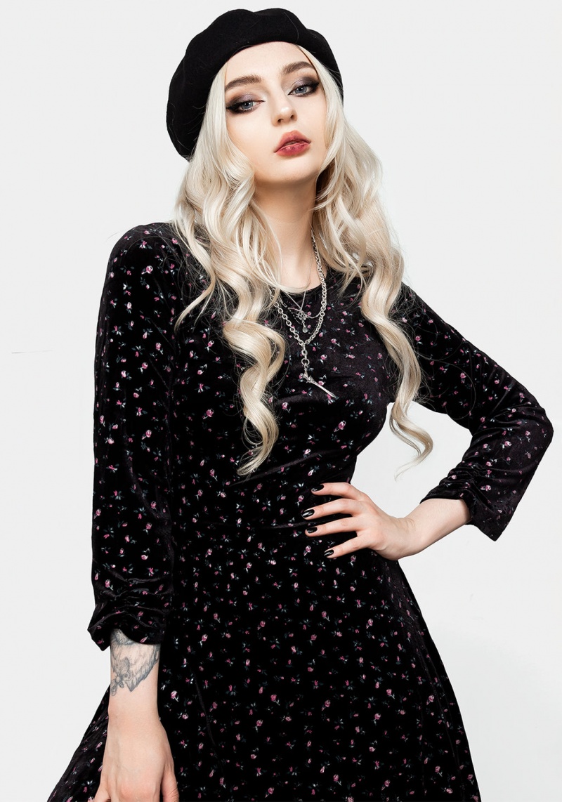 Disturbia Woe Mini Robe | YCU-45272218