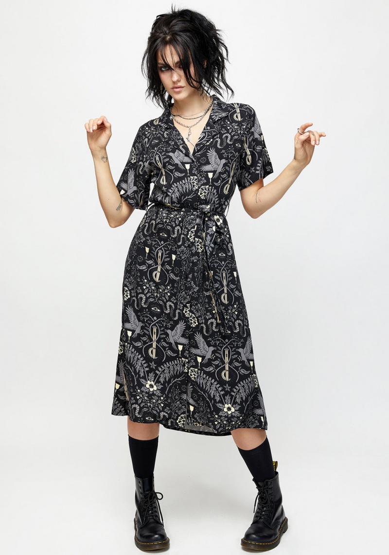 Disturbia Hecate's Garden Midi Shirt Robe | YZO-57404948