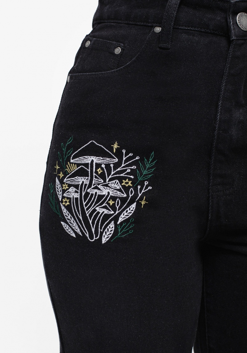 Disturbia Mycena Mushroom Embroidered Mom Jean | YLZ-94420484