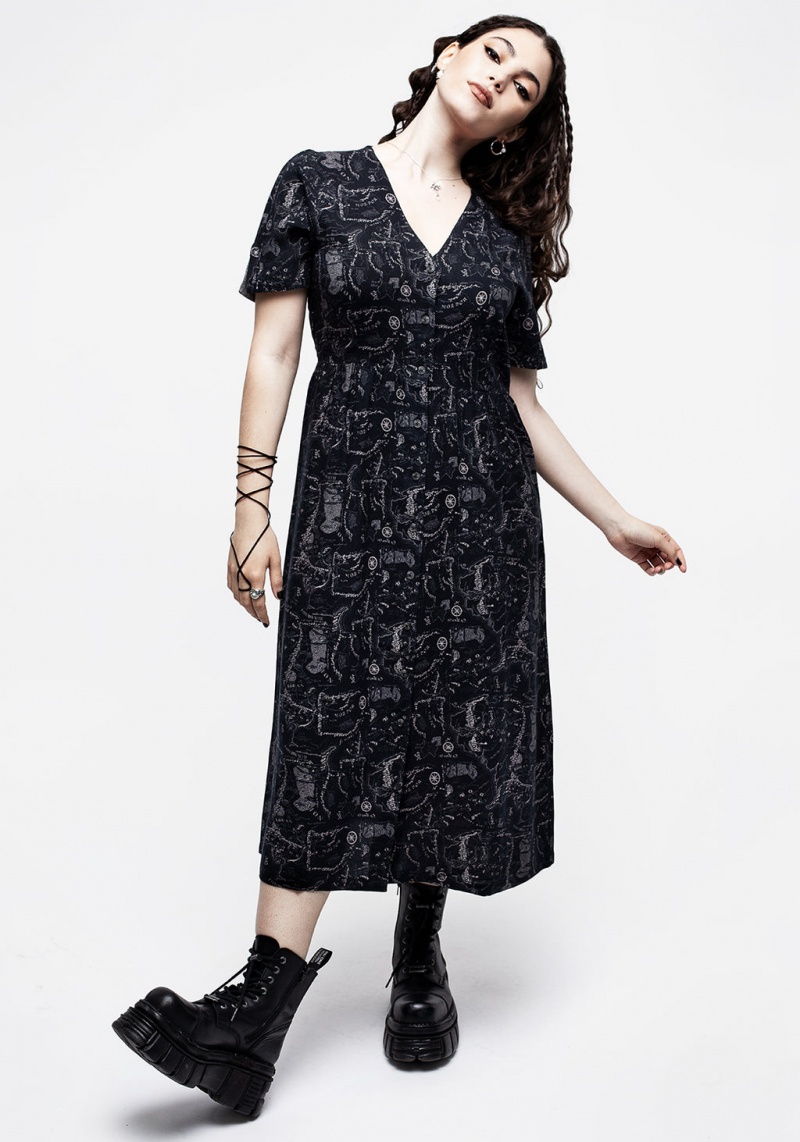 Disturbia Realm Button Down Midi Robe | KII-80182775