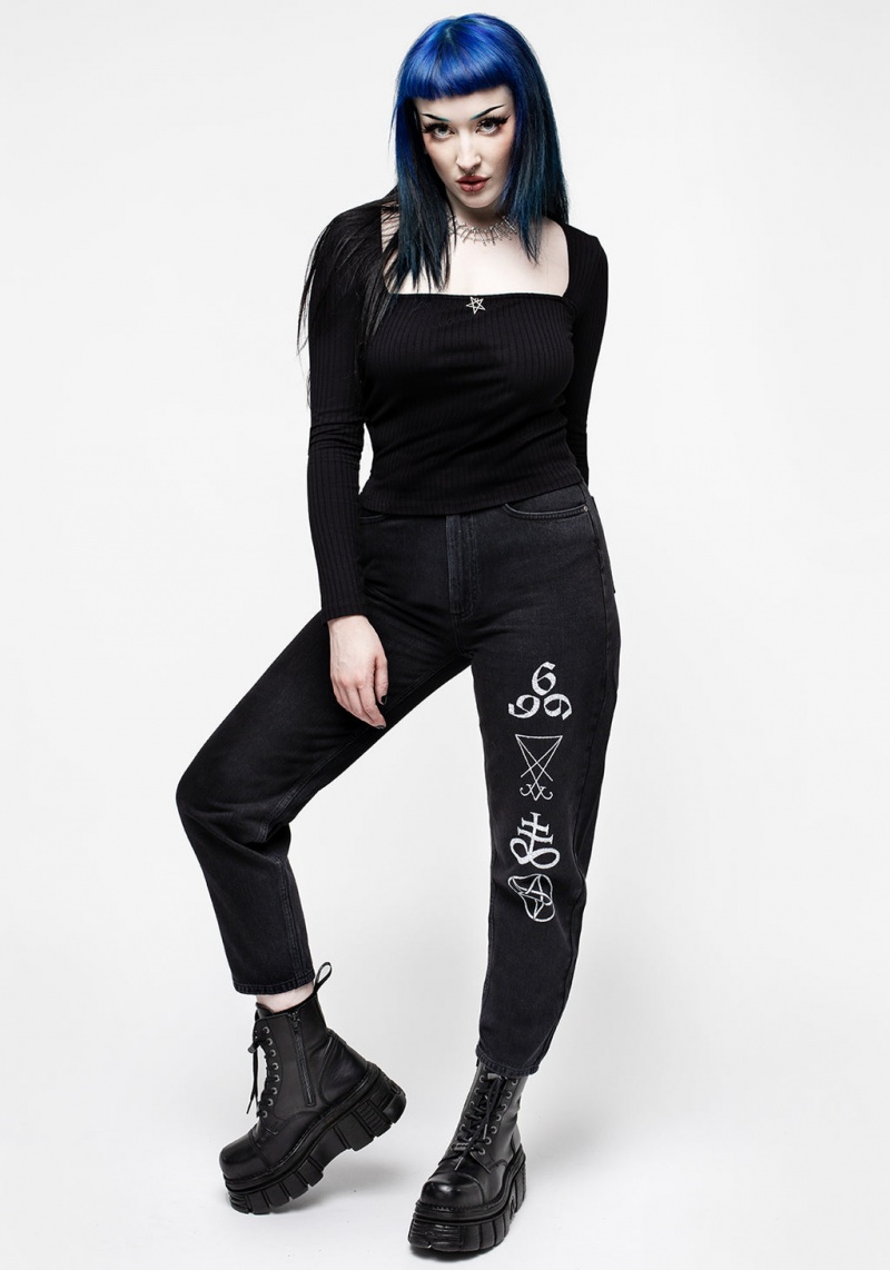 Disturbia Infernal Mom Jean | POU-83522258