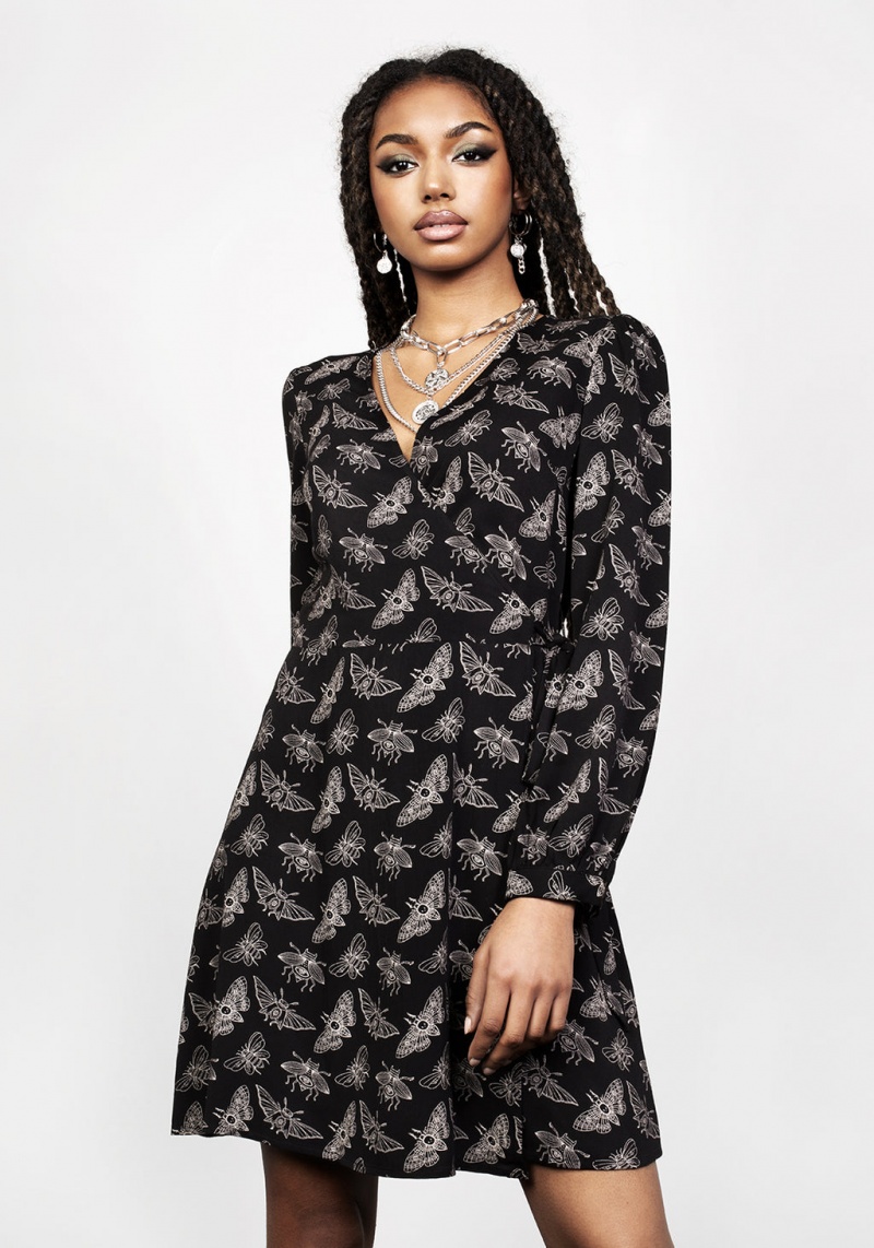 Disturbia Mortmoth Wrap Mini Robe | LSG-82121080