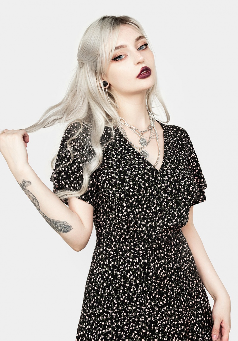 Disturbia Valley Midi Robe | UIG-44815209