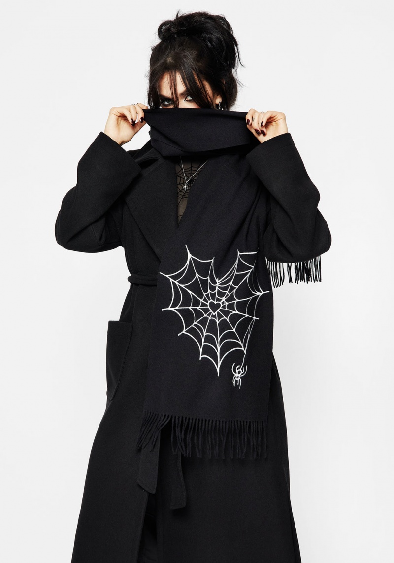 Disturbia Catch Feelings Embroidered Scarf | VTY-44772781