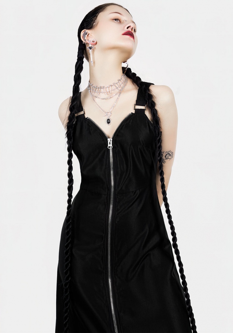 Disturbia Vengeance Zipped Slip Midaxi Robe | NPR-48026142